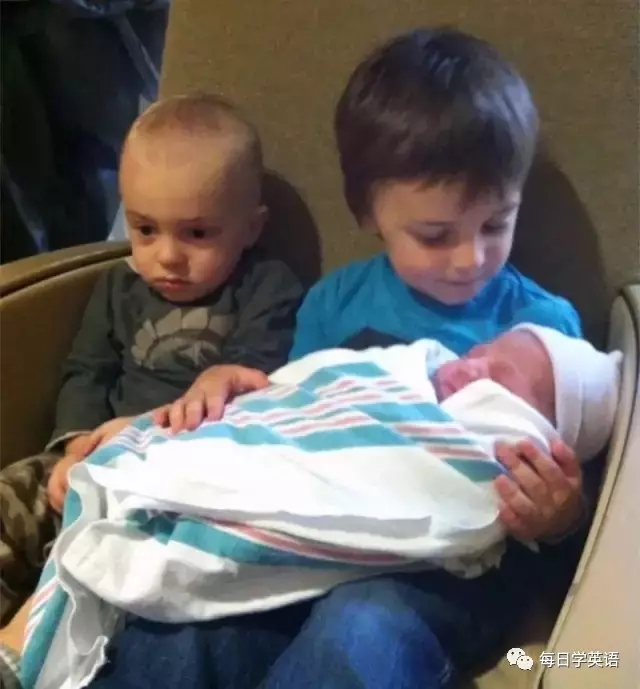 大娃，二娃要出生了你造嗎？