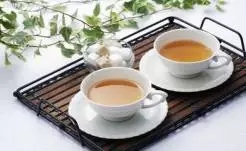 聽說下雨天，中國的茶文化和英文很配哦！