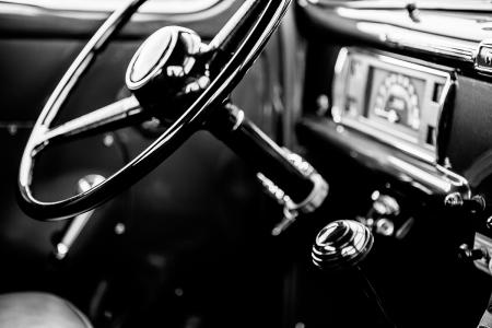 沒(méi)時(shí)間解釋了，快上車(chē)，老司機(jī)帶你!